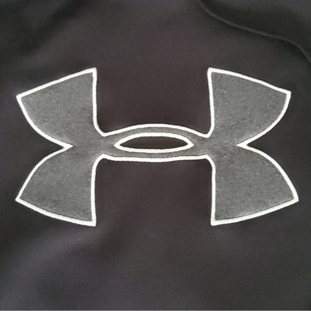 Under Armour Loose Fit Hoodie - Picture 2 of 5